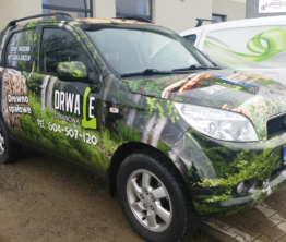 Reklama na pojazdach Drwale